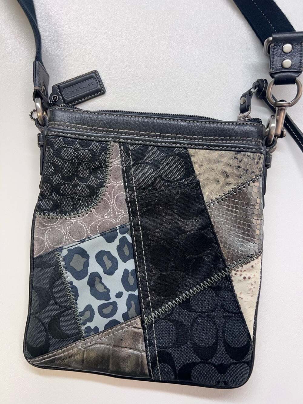 Vintage Y2K Coach Patchwork Crossbody Bag Black Animal Print Snakeskin Purse - Picture 2 of 7